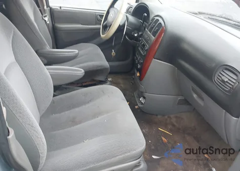 2005 Chrysler Town & Country Lx z USA, uszkodzony, nr VIN 2C4GP44R75R425528